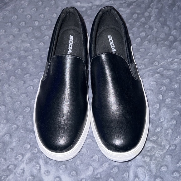 SODA slip on shoes - Picture 2 of 4